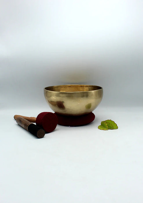 Citapati Tibetan Singing Bowl - Mesmerizing Tones for Meditation and Sound Therapy - 1