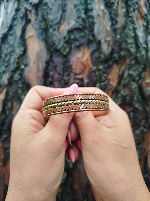 Copper bracelet for men  handbeaten copper bracelet top