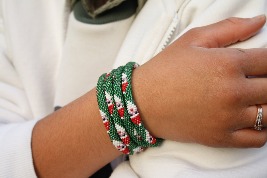 Christmas Santa Handmade Nepal bracelet Set of 4 - 1