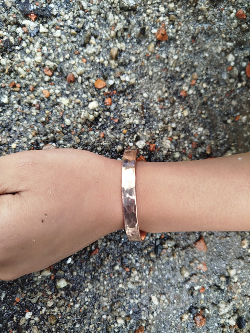 handbeaten copper bracelet