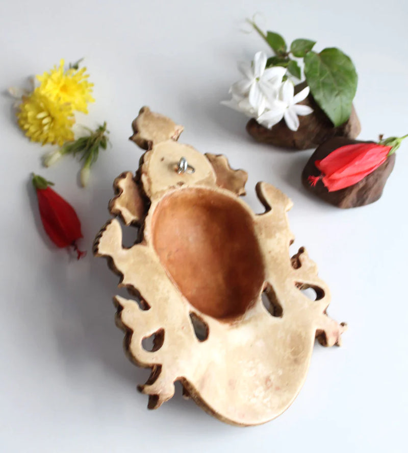 Resin Tara Mask Wall Art - Beautiful Tibetan Bodhisattva Hanging Decor - 1