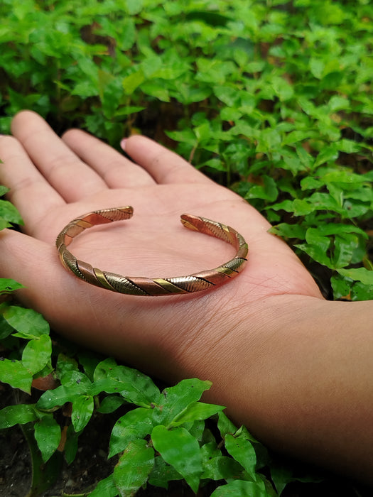 Copper and brass bracelet, Hand Forged 100% Pure Copper Bracelet. Solid  Arthritis Relief Bracelet