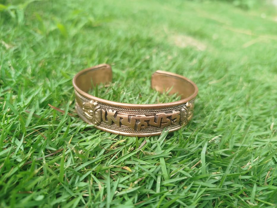 Copper bracelet for men om mani full version