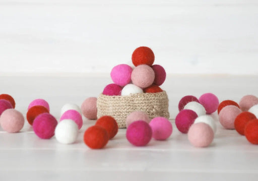 2cm Valentine's Wool Felt Balls