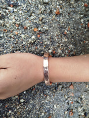 handbeaten copper bracelet