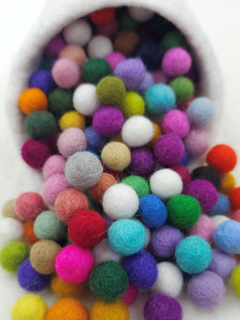 100% wool Pom Pom Felt Balls 1 cm home Crafts Assorted Multi Color, 100 balls