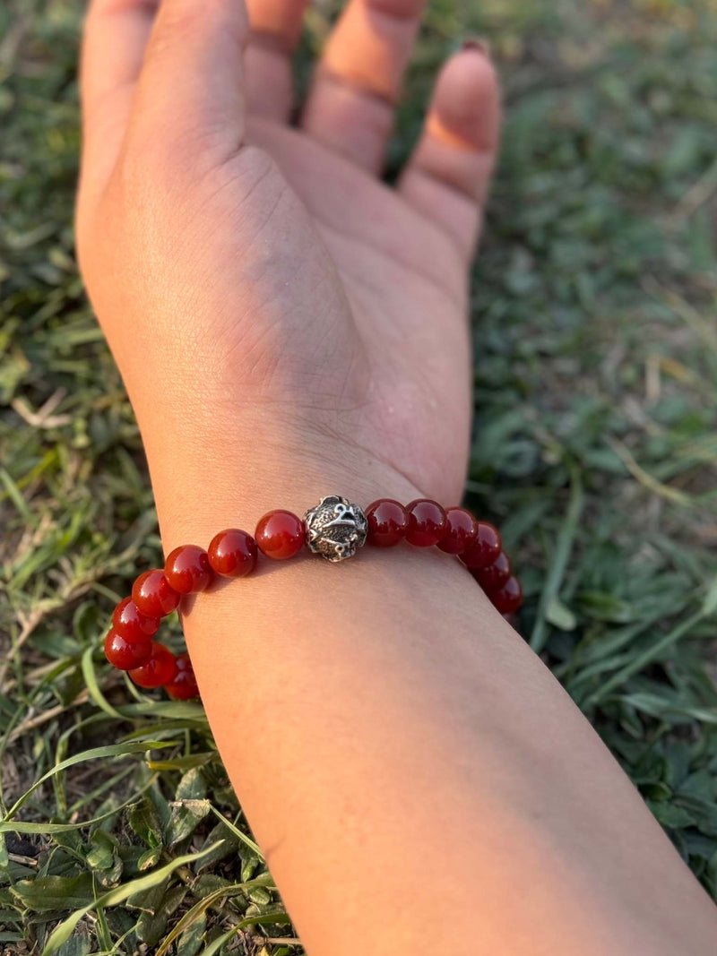Red Carnelian Gemstone Bracelet with Guru Bead – 8mm Stretch Bracelet