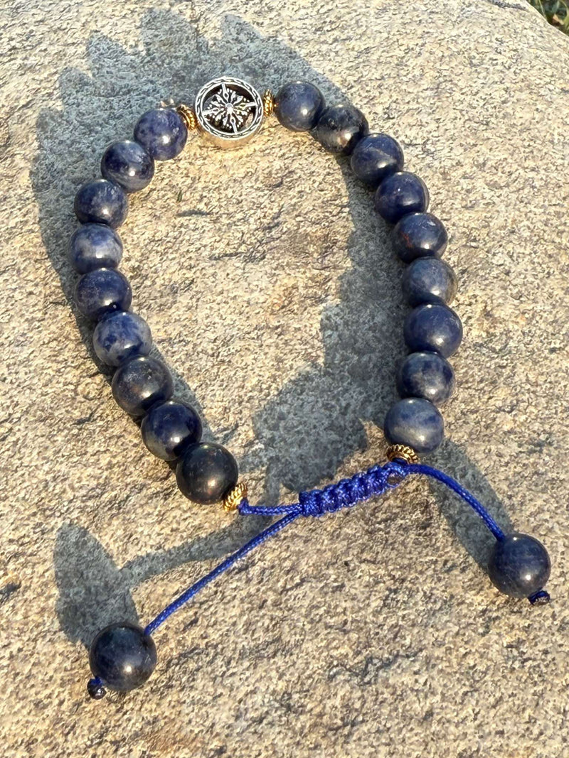 Sodalite Gemstone Bracelet with Guru Bead – Handmade 8mm Stretch Bracelet